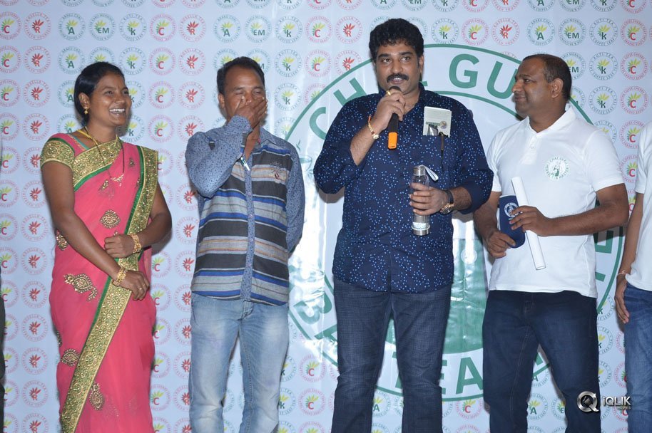 Rajeev-Kanakala-Launches-Chai-Guru-Herbal-Tea-Master-Product
